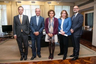 Reunin Ministra de Sanidad