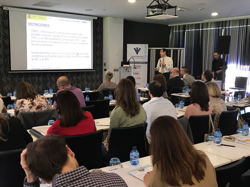 Curso de Farmacovigilancia Veterinaria 4