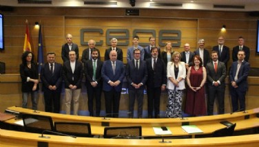 Foto de familia de los firmantes del documento