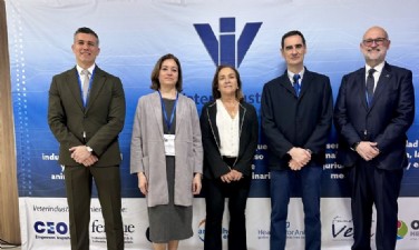 Pablo Herv�s, Carmen S�nchez Mascaraque, Cristina Mu�oz, Ramiro Casimiro y Santiago de Andr�s