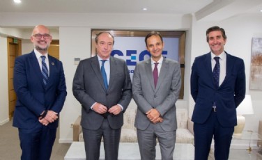 Reunin de Veterindustria con miembros de la CEOE